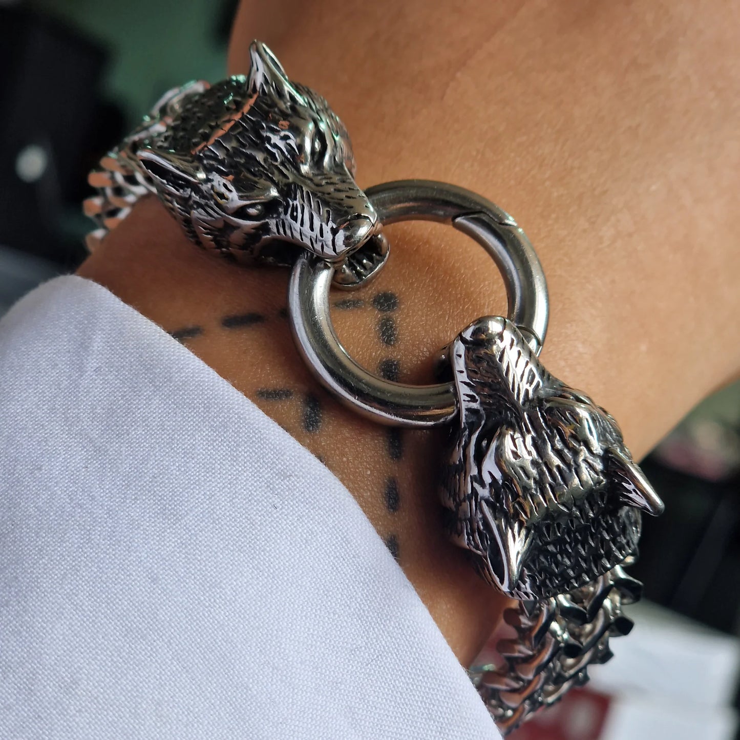 PULSERA LOBO